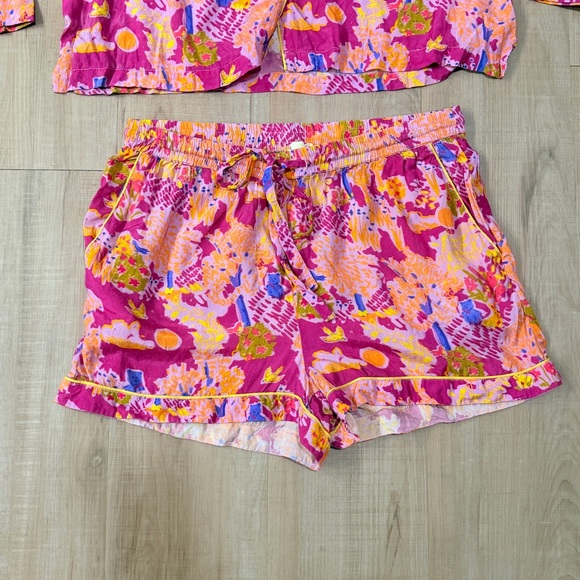 Colorful Roller Rabbit Pajama set - Picture 3 of 6